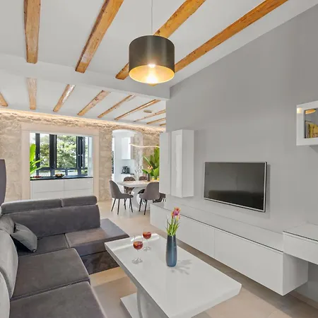 Angel'S Sunrise Apartment Porec Exterior photo