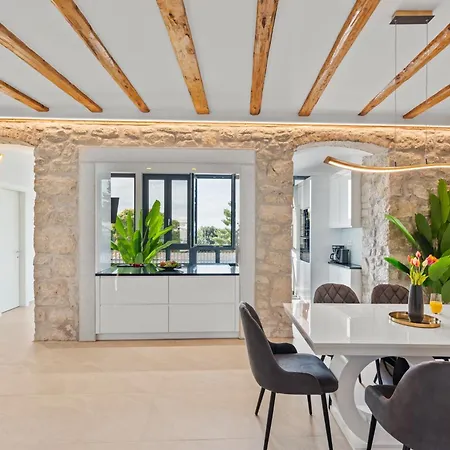 Angel'S Sunrise Apartment Porec Exterior photo